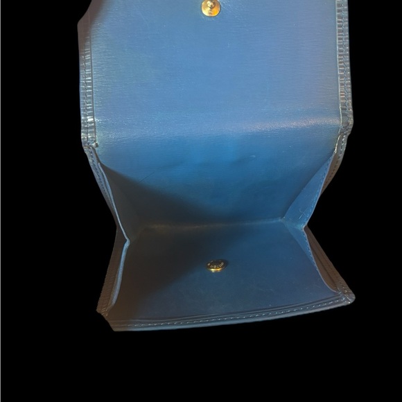 Louis Vuitton Epi Leather Elise Wallet in Toledo Blue - Picture 10 of 14